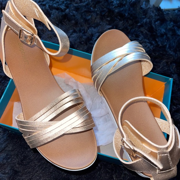 Cute girls sandals - Picture 2 of 6